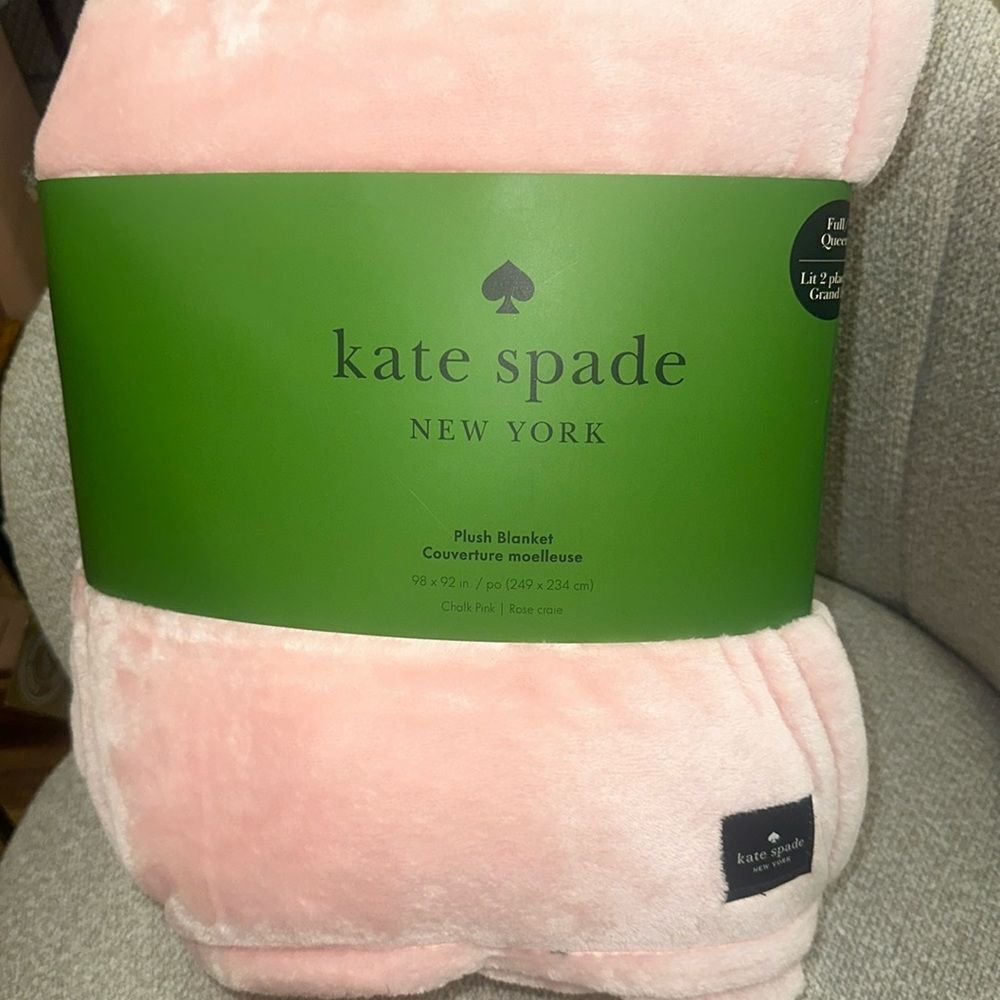 Rare! 🔥Kate Spade Chalk Pink Full/Queen Oversized Blanket!
